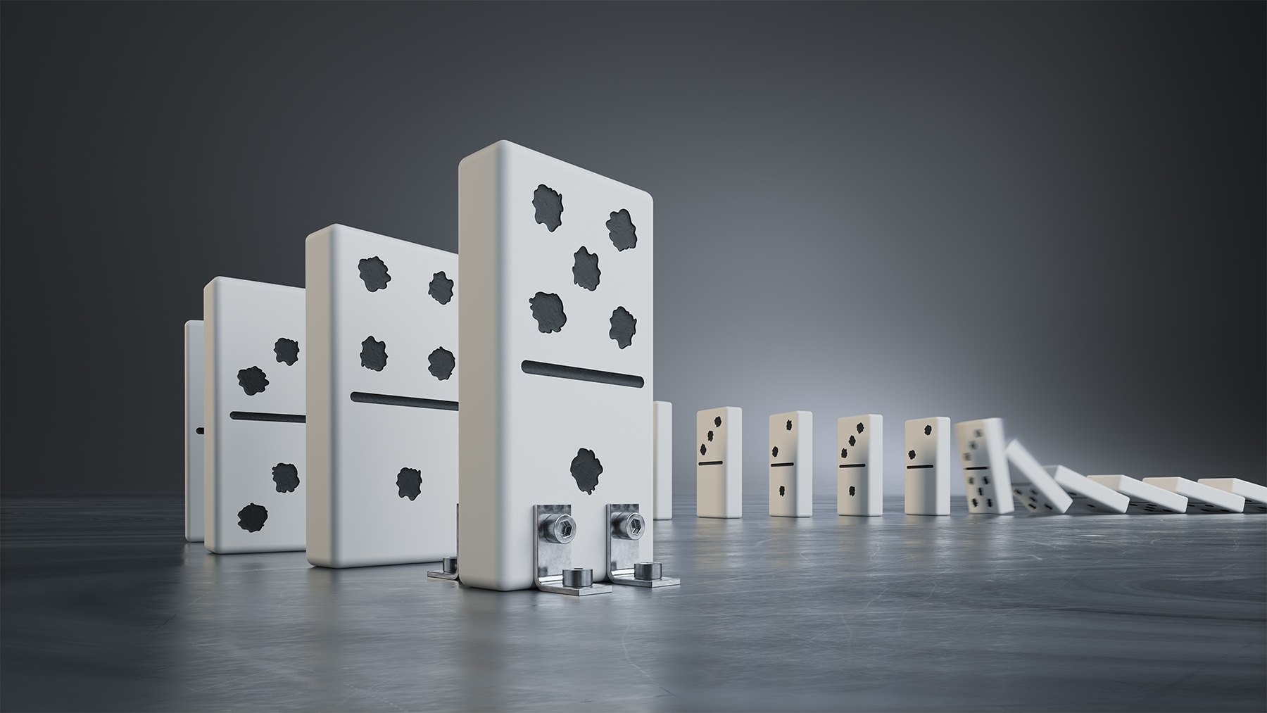 Dominoes, image 1