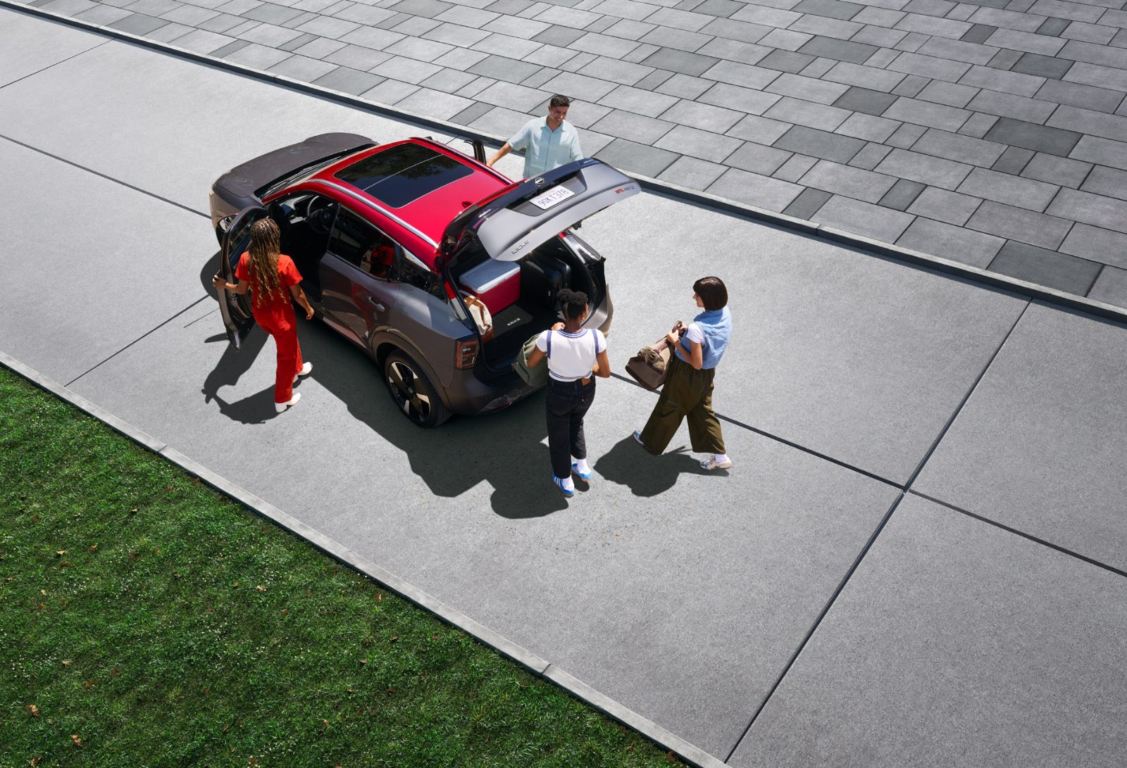 Nissan Aerial